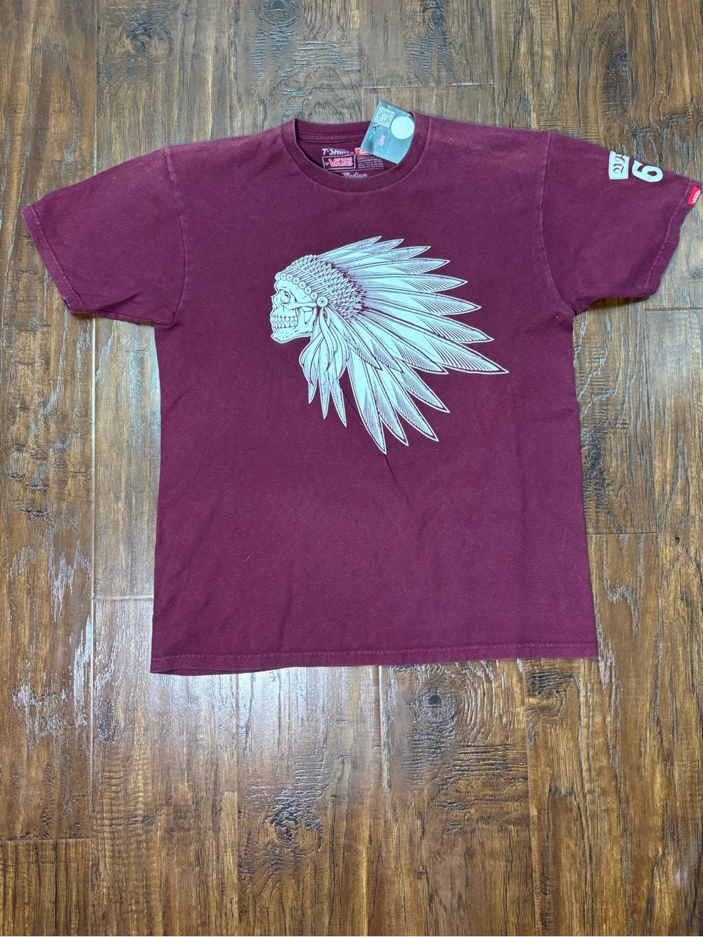 Vans Men's Burgundy Short-Sleeve Tee with Graphic Feather Headdress Skull Size M